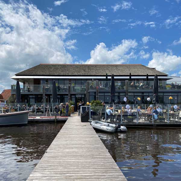 het-theehuis-in-Grou-vanaf-Lodges-Grou-IMG_5422